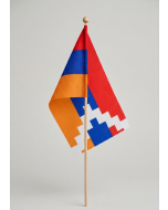 Դրոշ փայտիկով ԼՂՀ ավտոմեքենայի